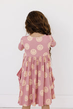 Load image into Gallery viewer, DAY DRESS - SMILIE